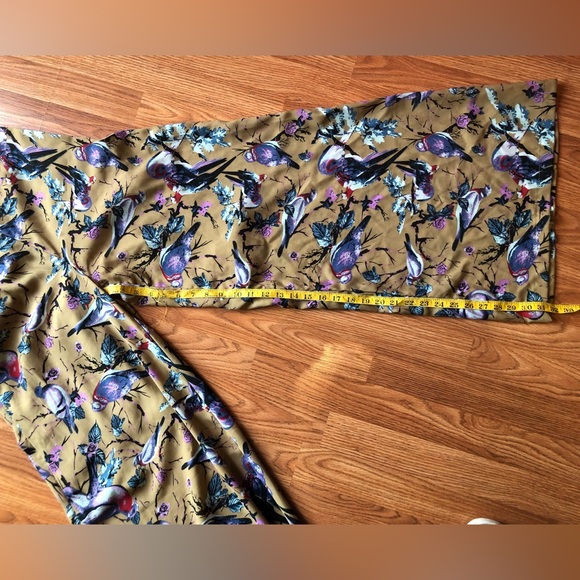 Bell bottom bird pattern dress pants - Picture 11 of 12